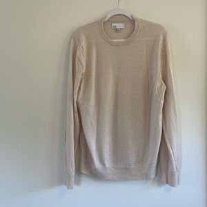 Thin cream men’s large sweater
